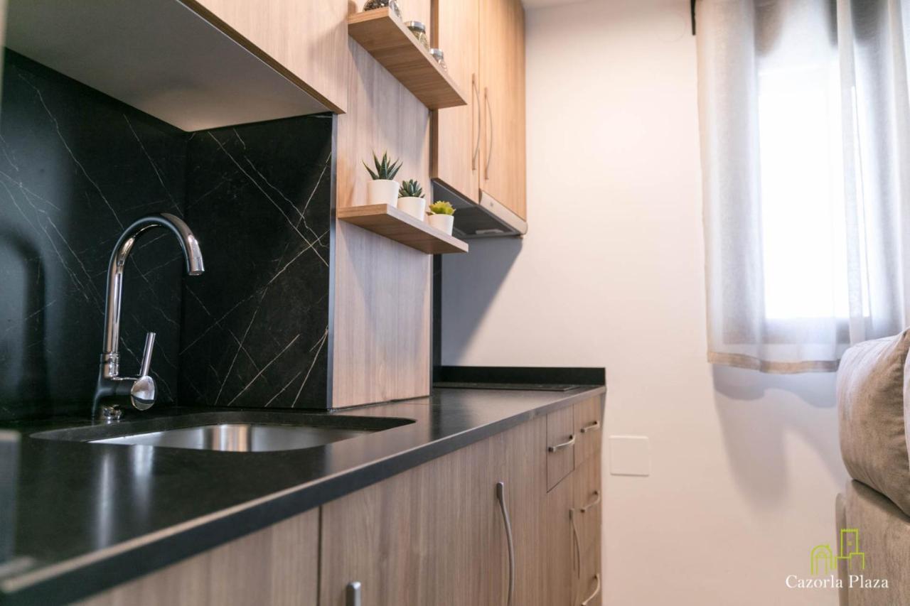 Apartamento Cazorla Plaza Exterior foto