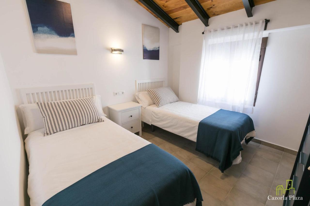 Apartamento Cazorla Plaza Exterior foto